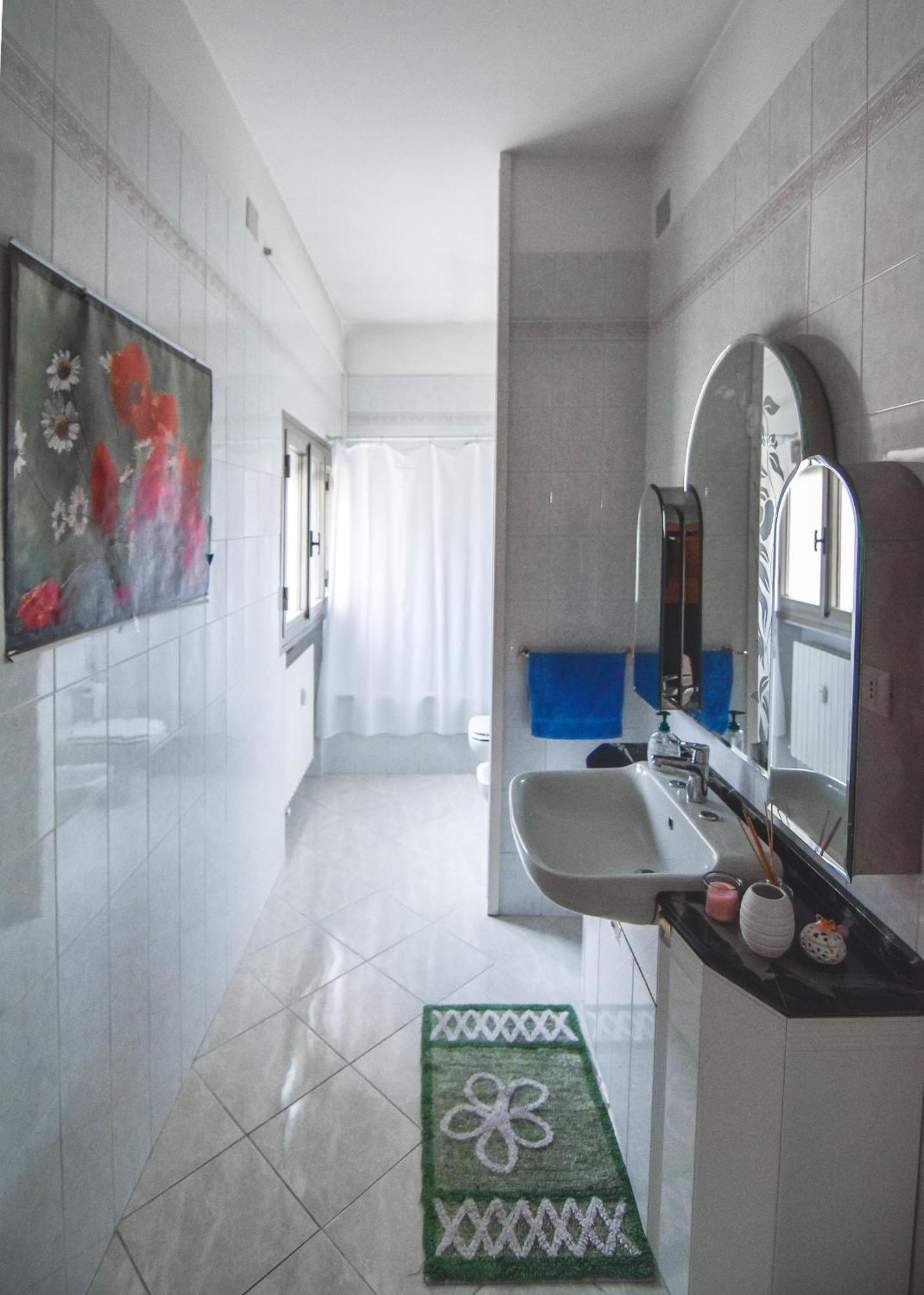Bed And Breakfast Gaudenzi Bologna Bagian luar foto