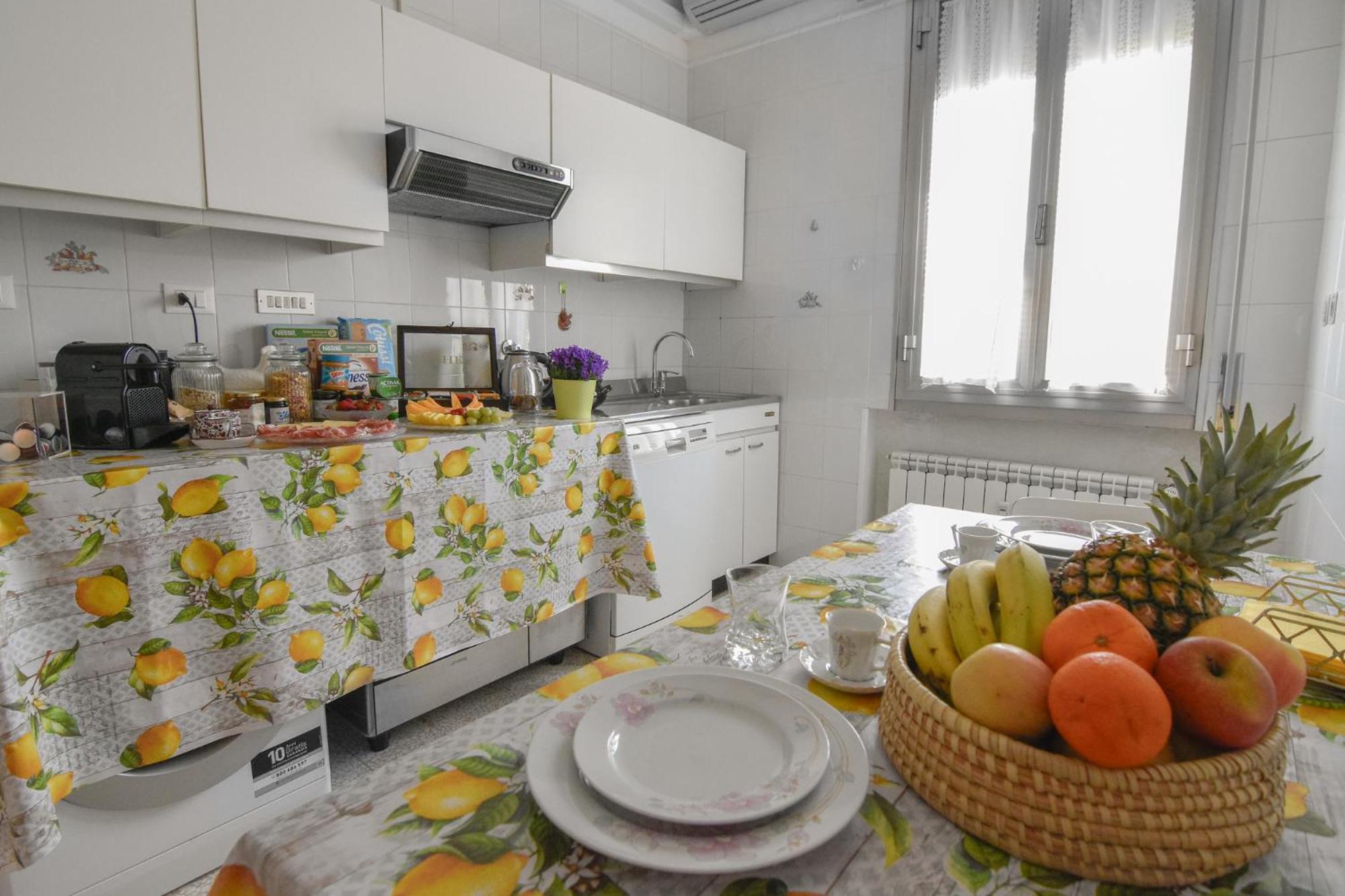 Bed And Breakfast Gaudenzi Bologna Bagian luar foto